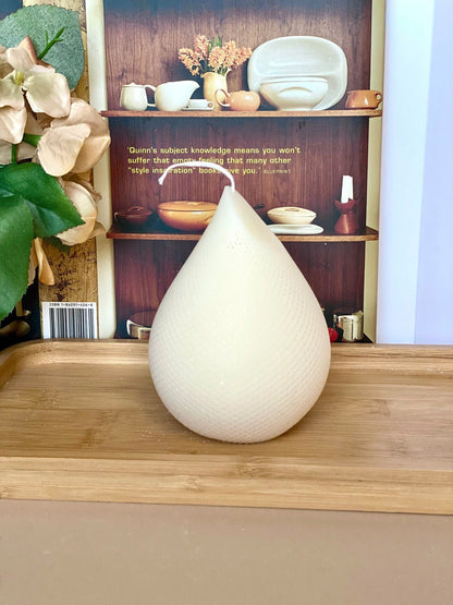 Elegant Teardrop Handmade Candle